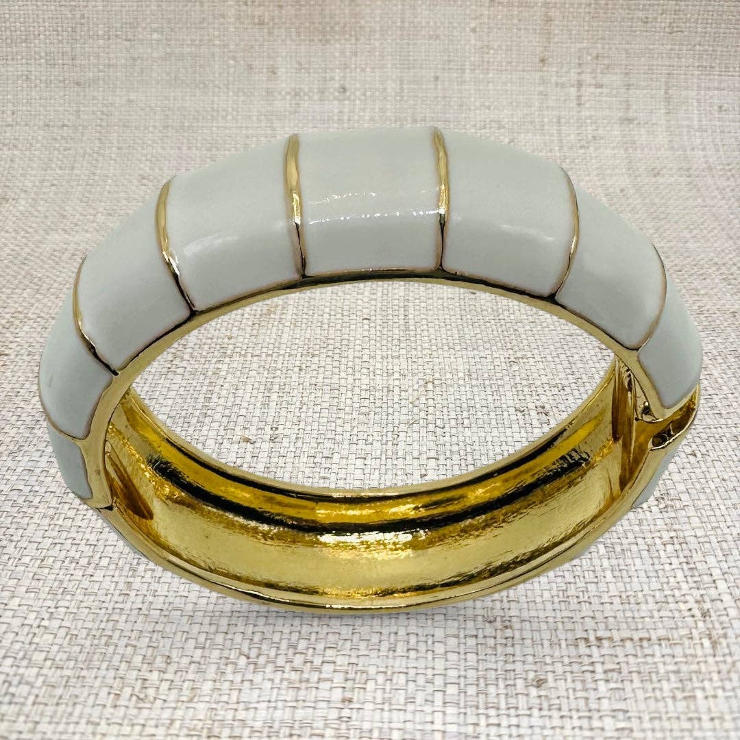 White Bamboo Bracelet – Classic with a Twist