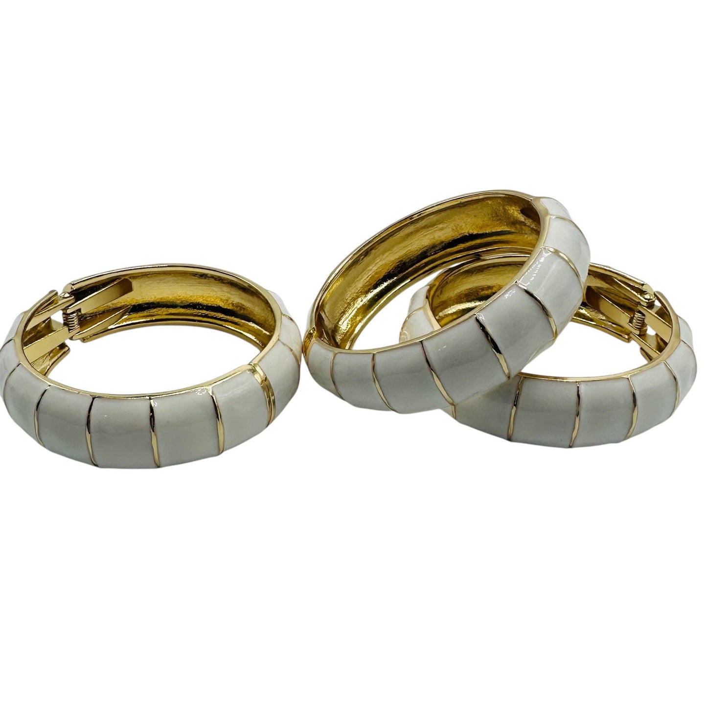 White Bamboo Bracelet – Classic with a Twist