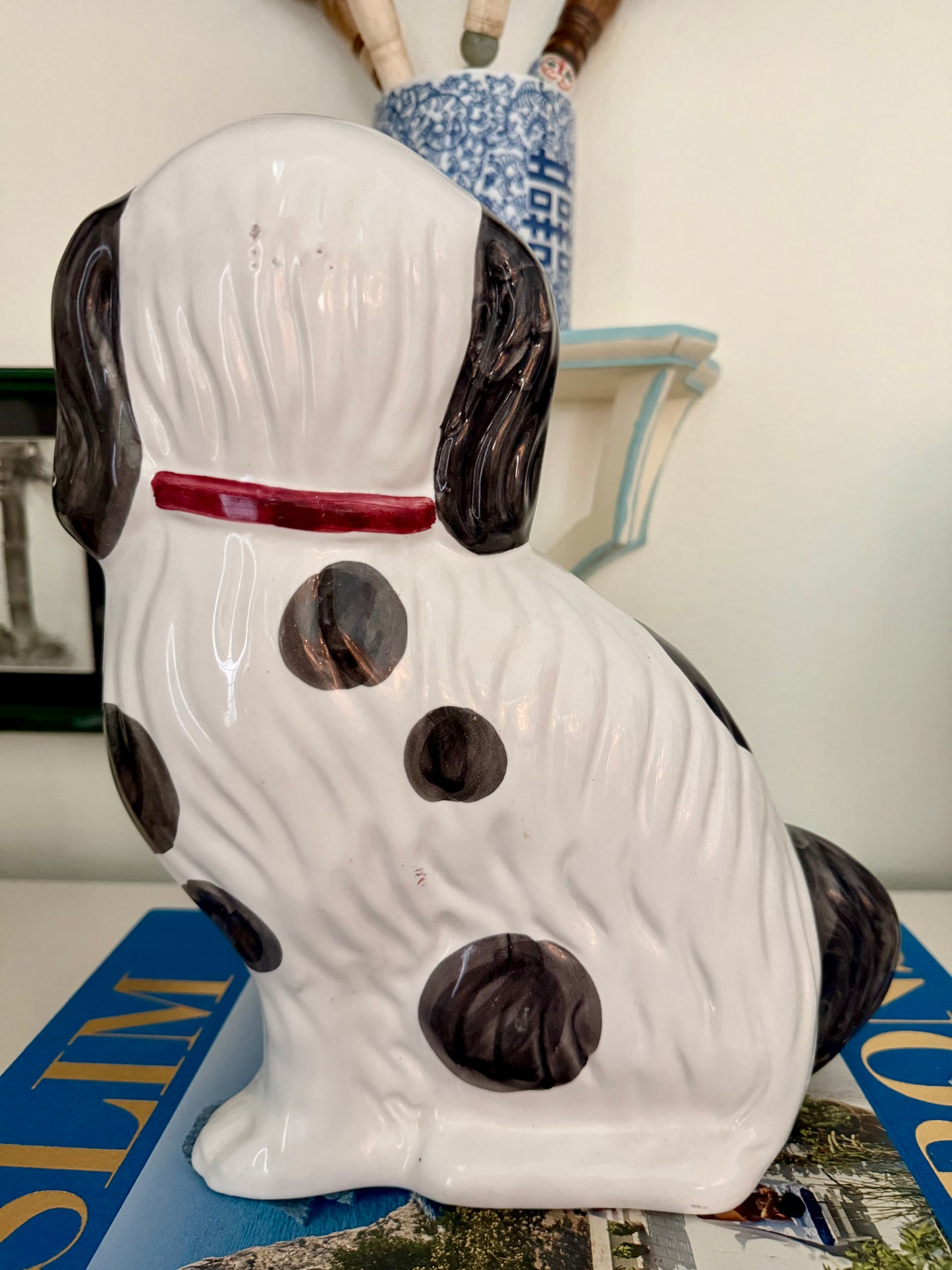 Pair of Vintage 1980s Hand-Painted Staffordshire-Style Spaniel Dogs | Portugal