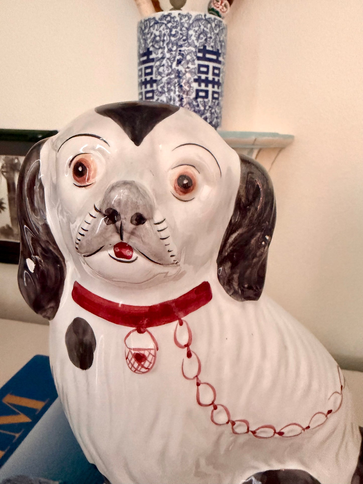 Pair of Vintage 1980s Hand-Painted Staffordshire-Style Spaniel Dogs | Portugal