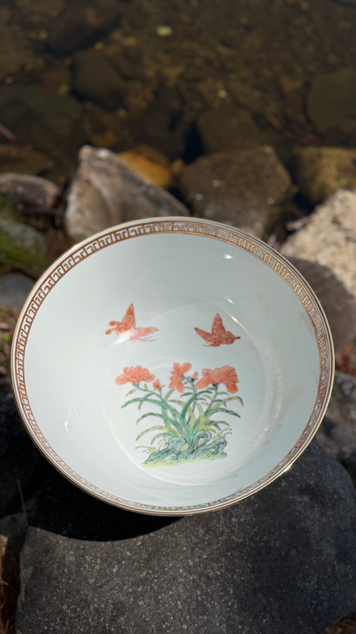 Large Vintage Mottahedeh Bird & Butterfly Porcelain Punch Bowl