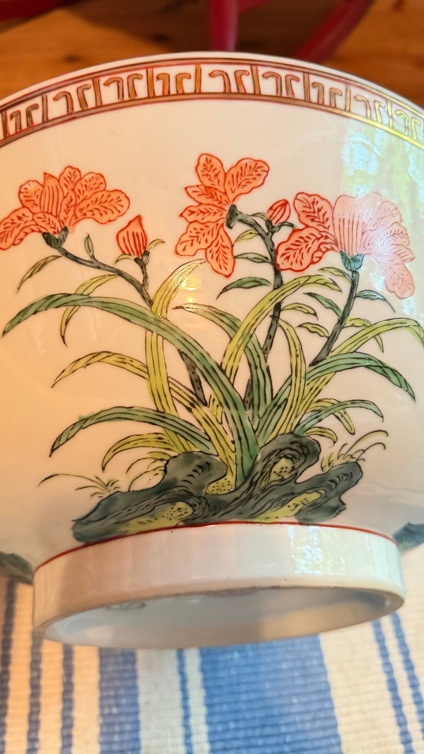 Large Vintage Mottahedeh Bird & Butterfly Porcelain Punch Bowl
