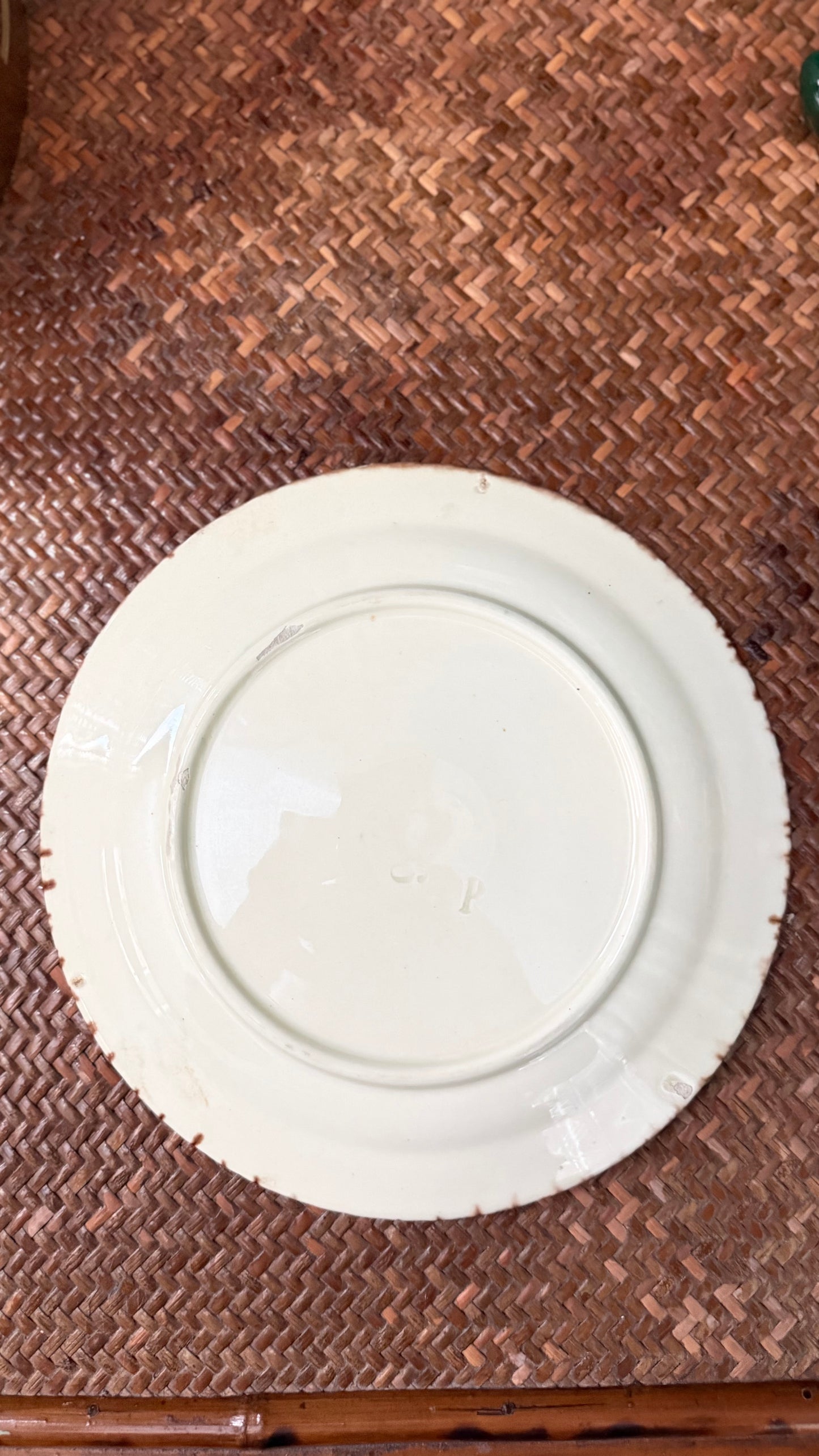 Antique c.1880 Majolica Berry Vine Napkin Plate