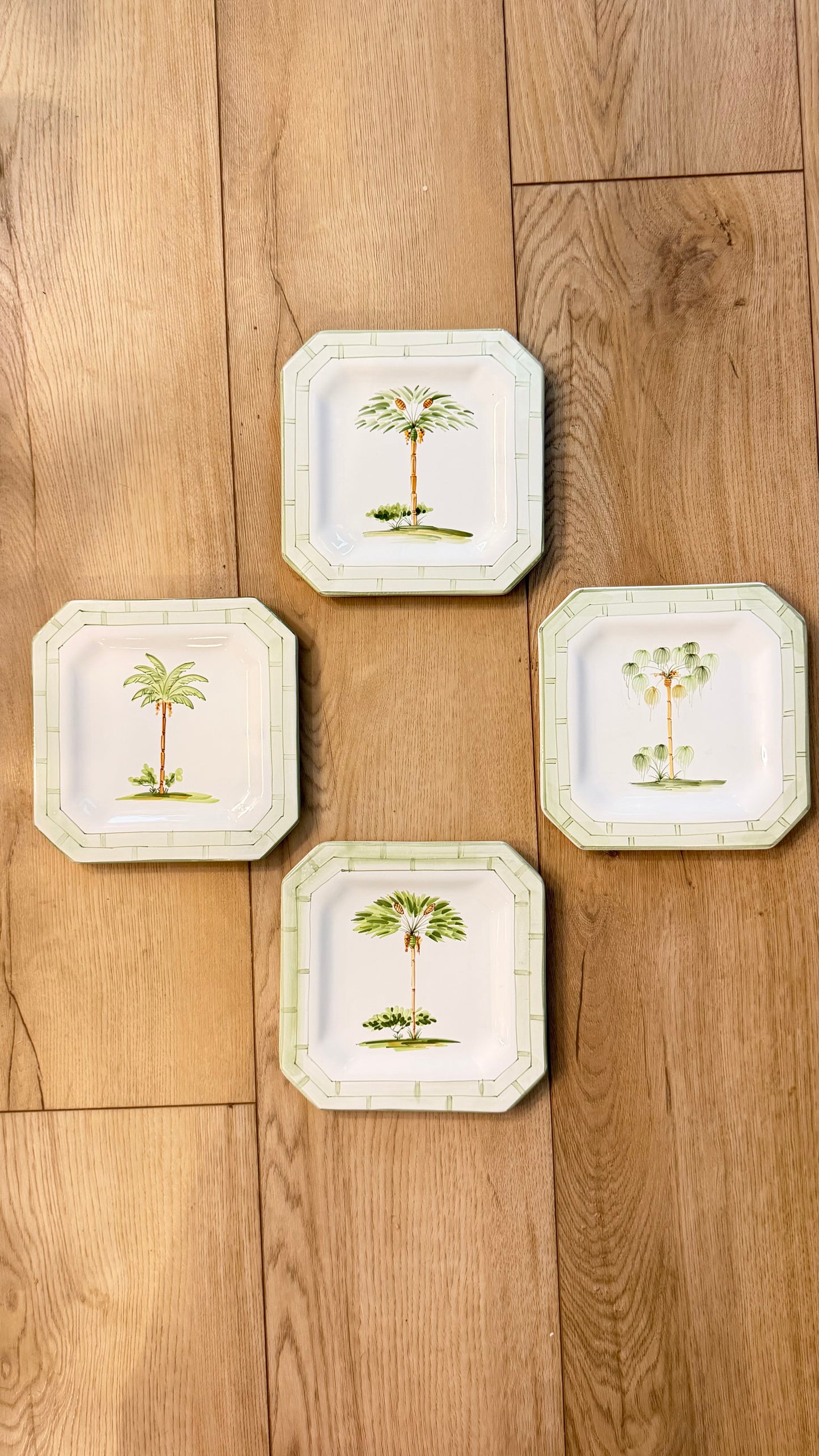 Set of Four Vintage Italian Palm Tree Plates by The Mane Lion