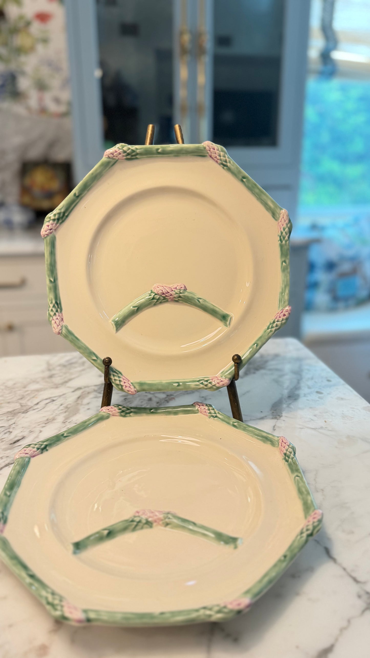 Vintage Bordallo Pinheiro Asparagus Dinner Plates — Set of 2
